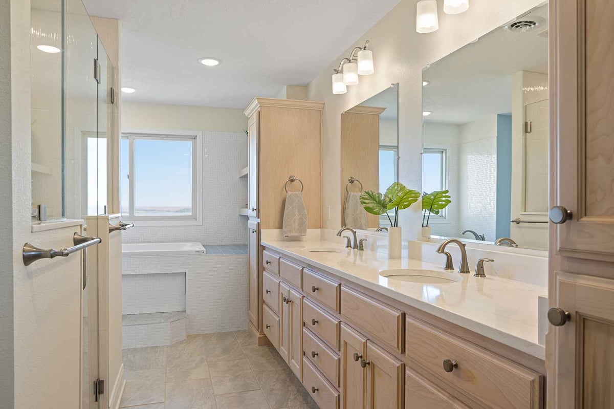 bathroom-remodel-bright