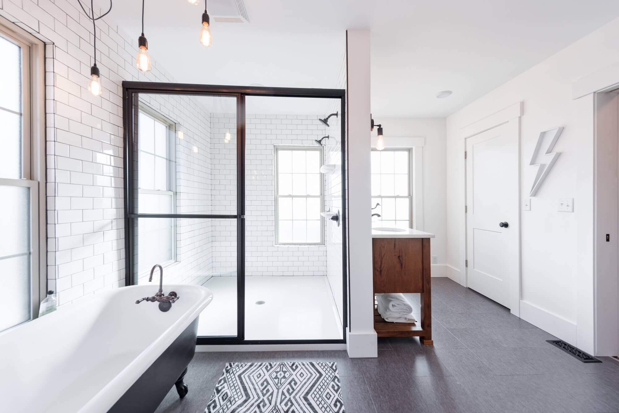 10_Bathroom_B